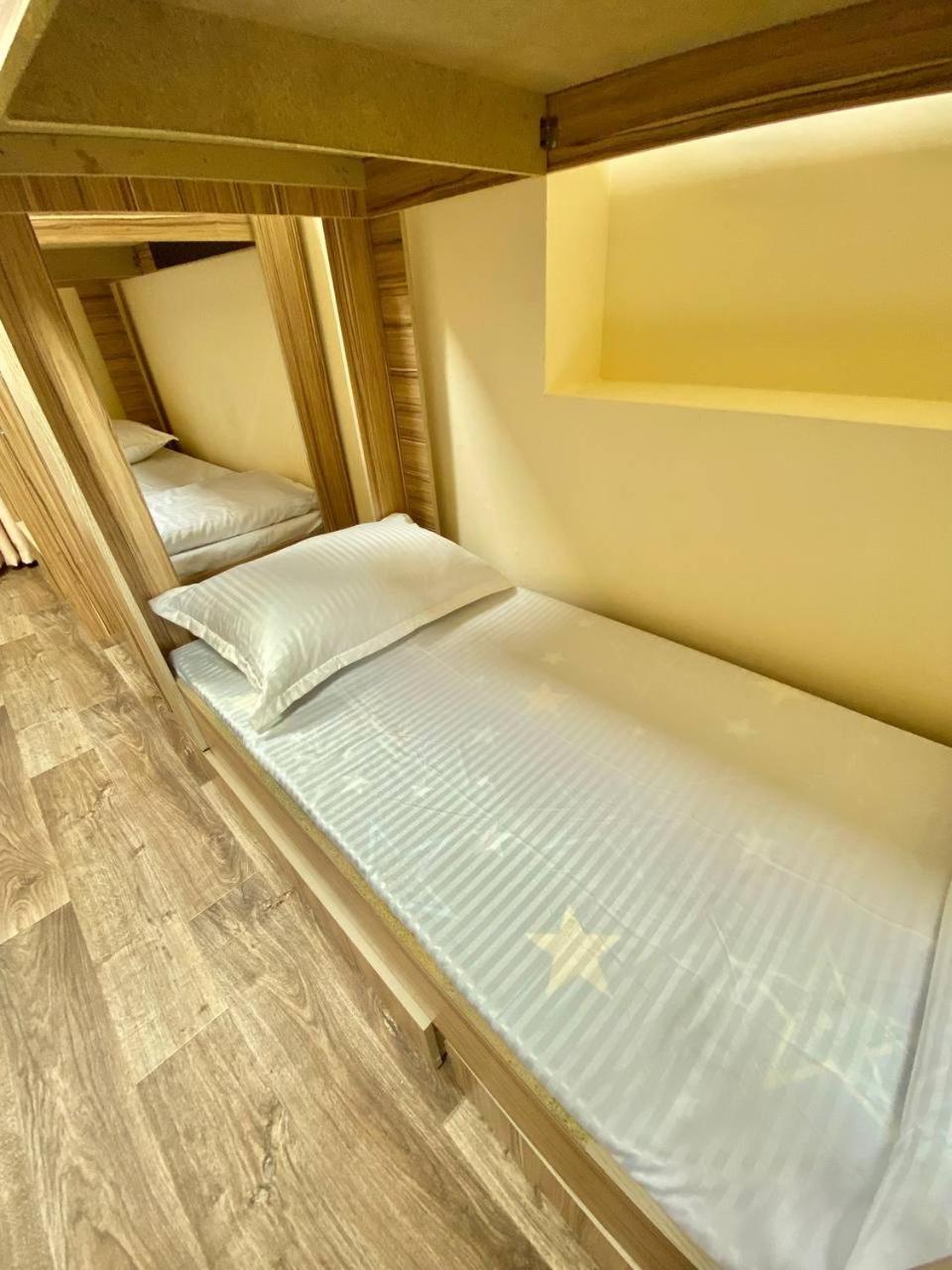 Alma-Ata Hostel 외부 사진